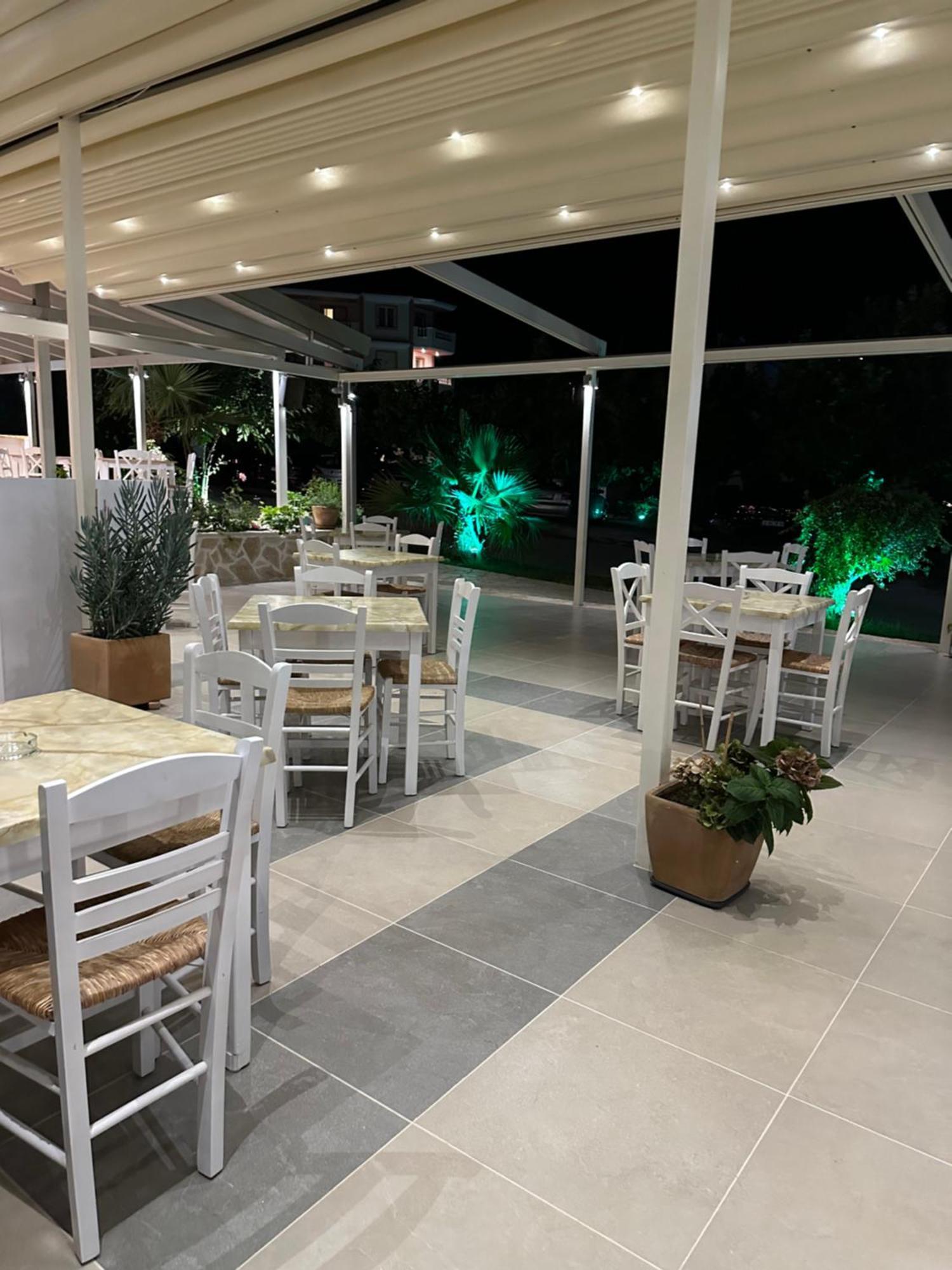Mirto Beach Hotel & Restaurant Paralia Vrachou Eksteriør bilde