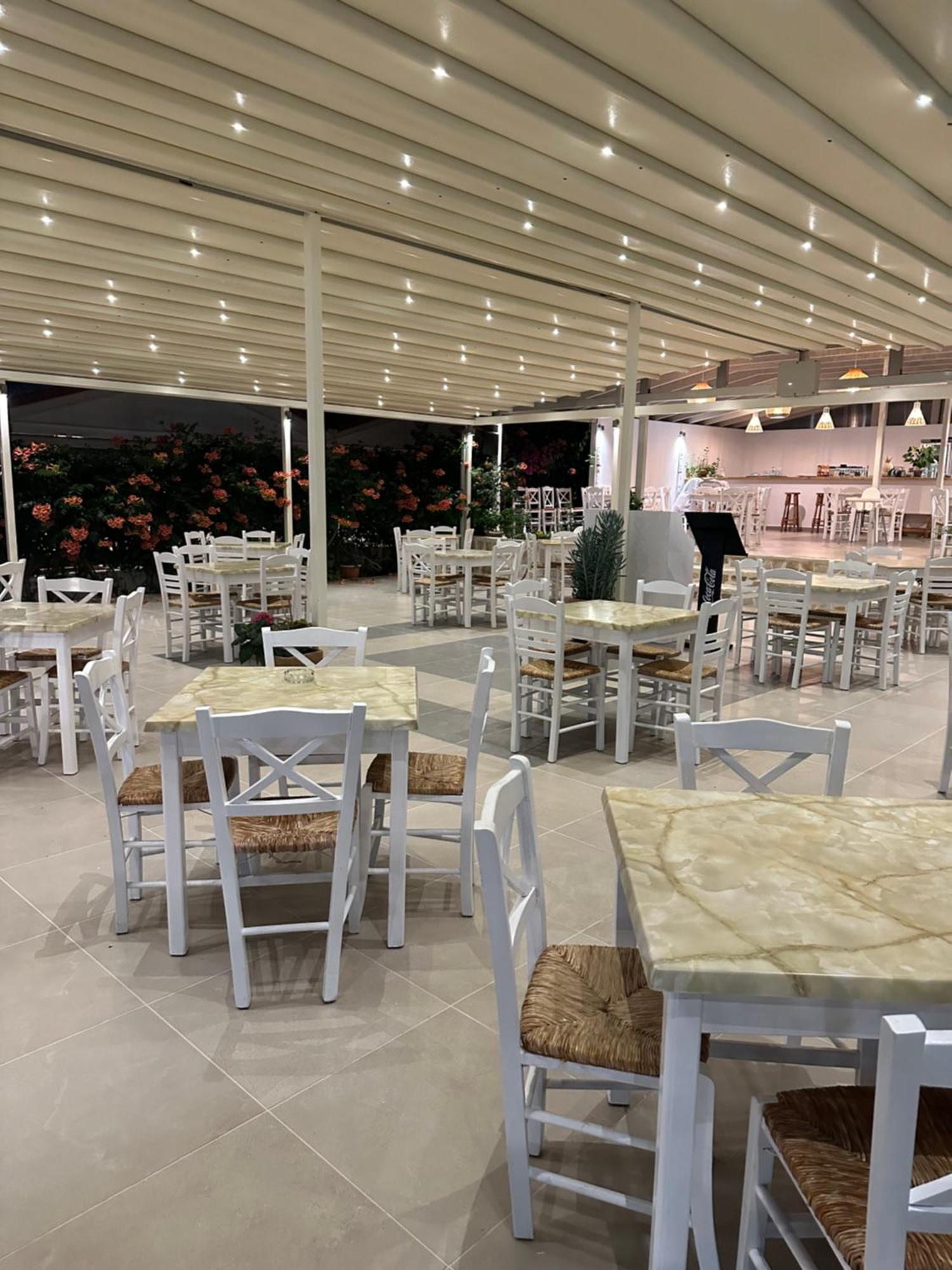 Mirto Beach Hotel & Restaurant Paralia Vrachou Eksteriør bilde